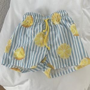 Sal and Pimenta lemon print and blue stripes. Very cute print! Size 3